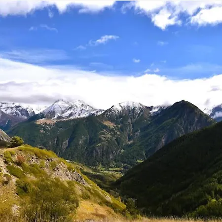 In Aschau By Zillertal Alps * Aschau Im Zillertal